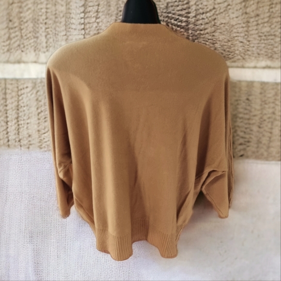 Milano Embellished Lightweight Knit Sweater - Picture 2 of 8